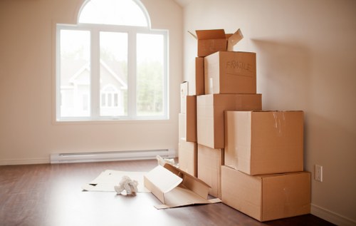 Local van service for home and business moves in Osterley
