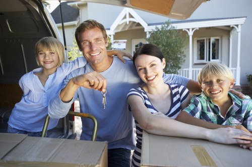 Furniture removal support for flats and houses in Osterley