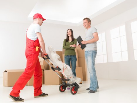 Residential and commercial moving support around Osterley