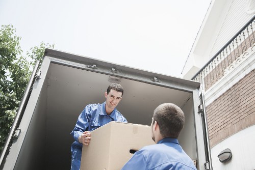 Sustainable moving service with recycling-focused loading and transport